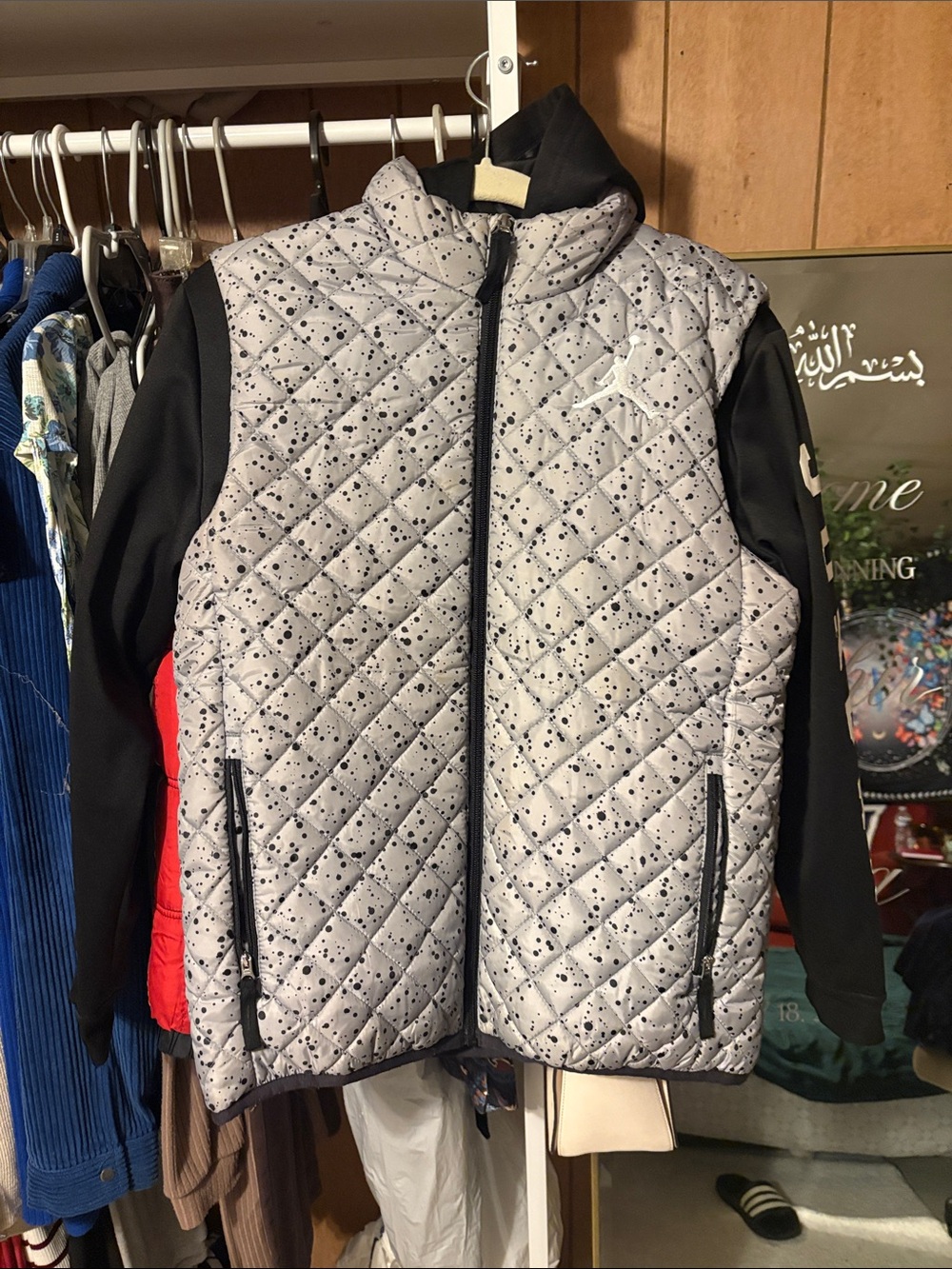 Jordan Kids' Gray Quilted Puffer Jacket with Black Sleeves